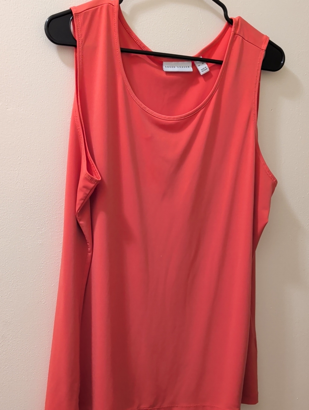 Vince Camuto Coral-Orange Scoop Neck Sleeveless Top